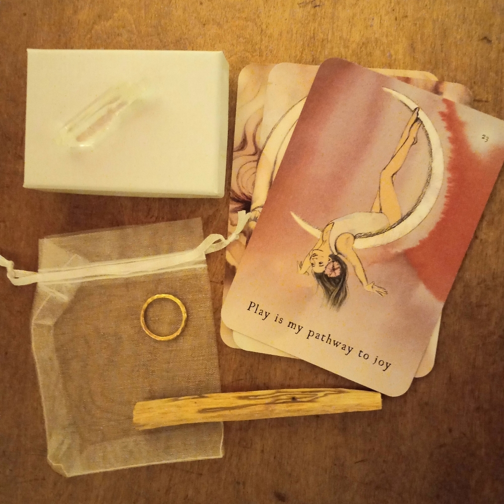 Tiffany & Co. Paloma Picasso 18K Gold Ring Size 6.